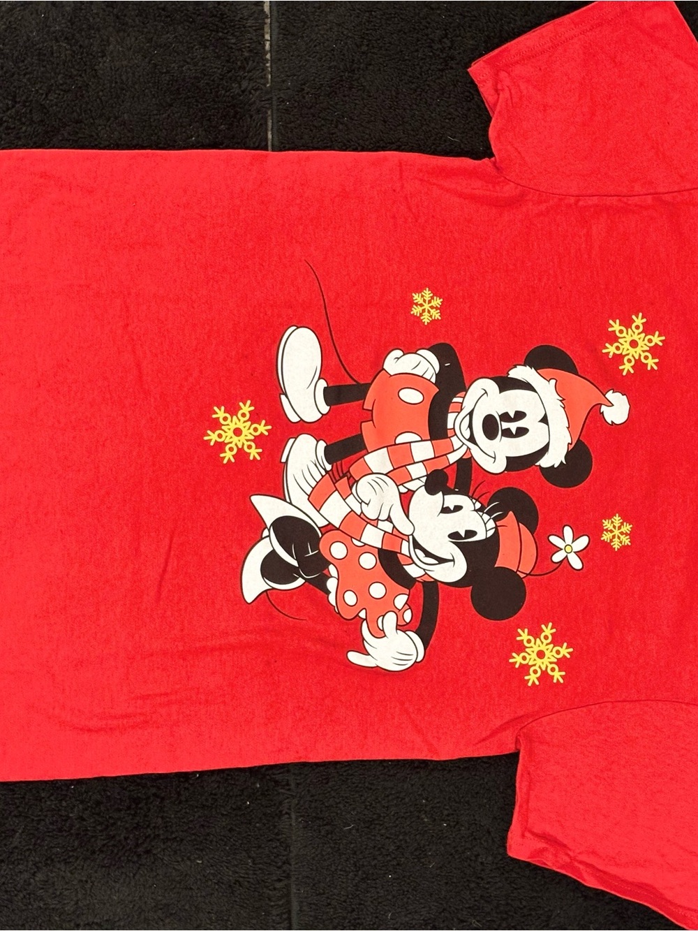 Disney Red Mickey & Minnie Holiday Graphic Tee - Picture 11 of 12